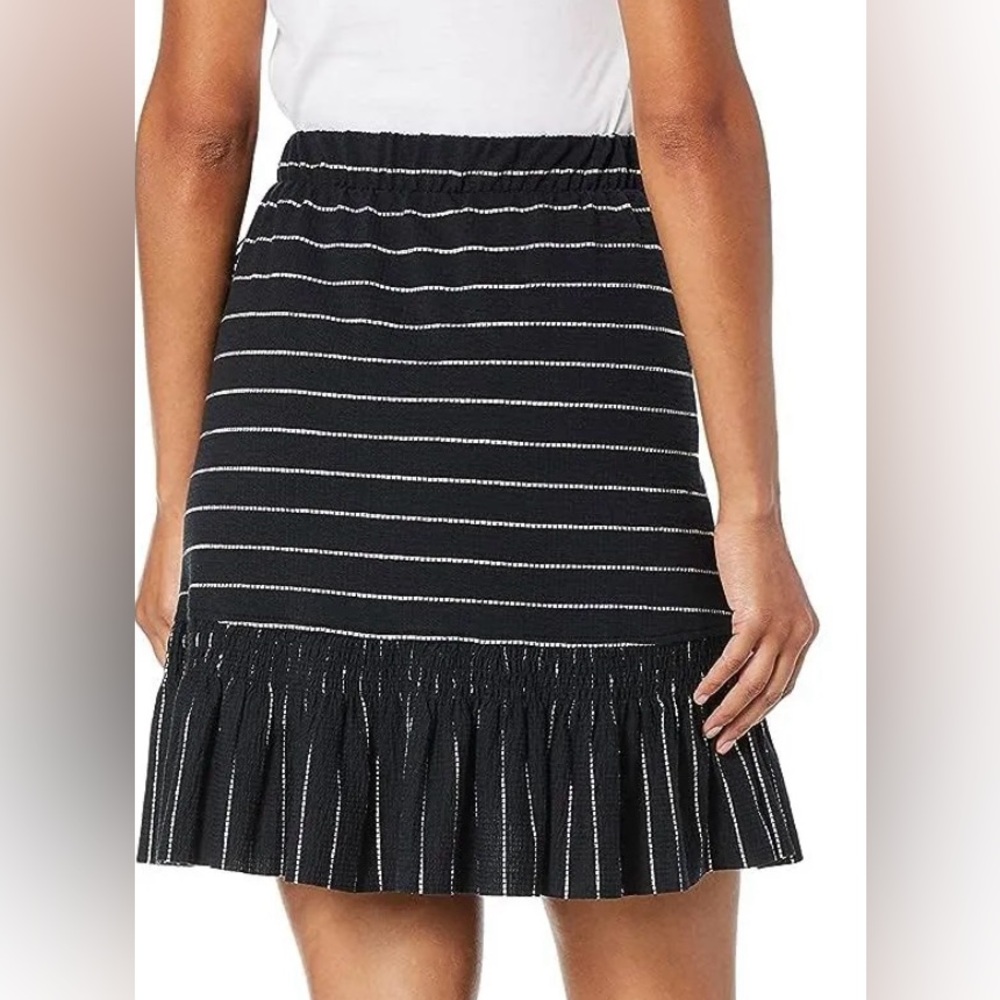 Moon River Striped Black and White Ruffle Wrap Skirt Size XS - Picture 3 of 13